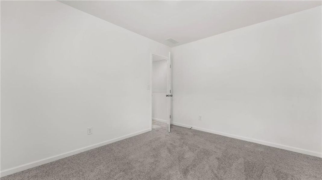 Spacious, unfurnished interior of a new home in Owen Preserve, Canton (Image 15).