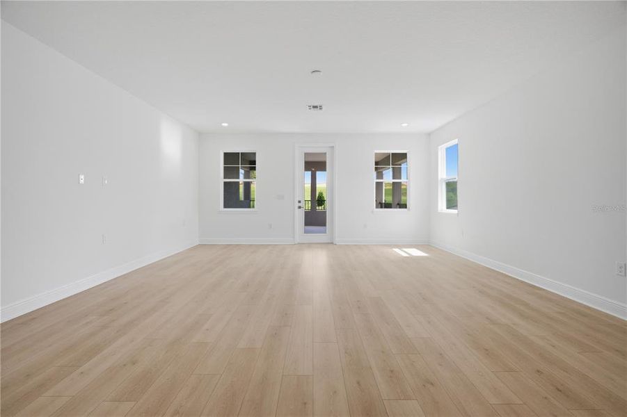 Spacious, unfurnished interior of a new home in Bella Collina, Montverde (Image 36).