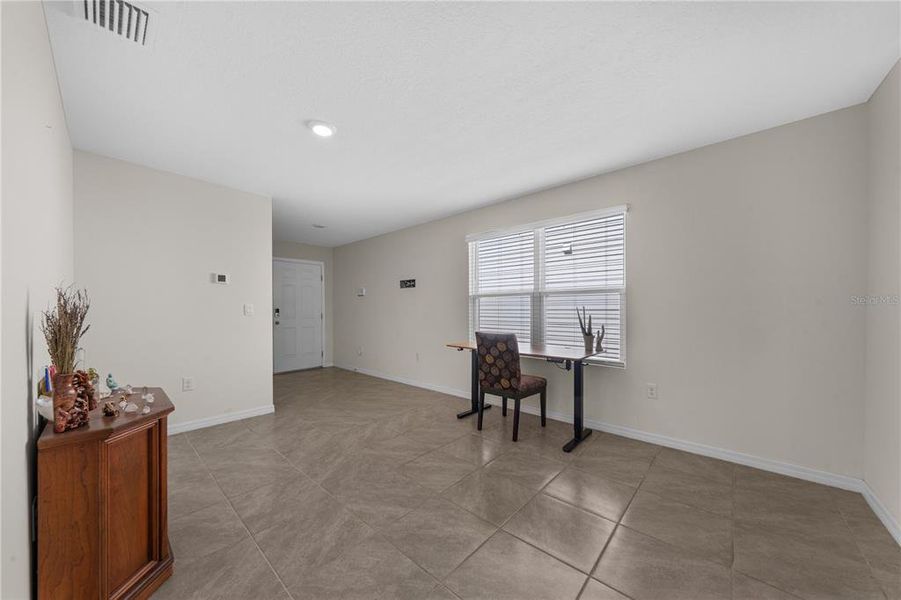 Image 52 of a home in Avalon Woods.
