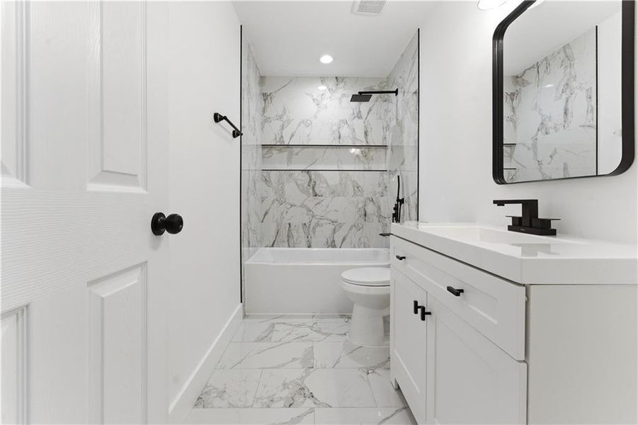 Furnished interior view inside a new home in , Cartersville (Image 9).