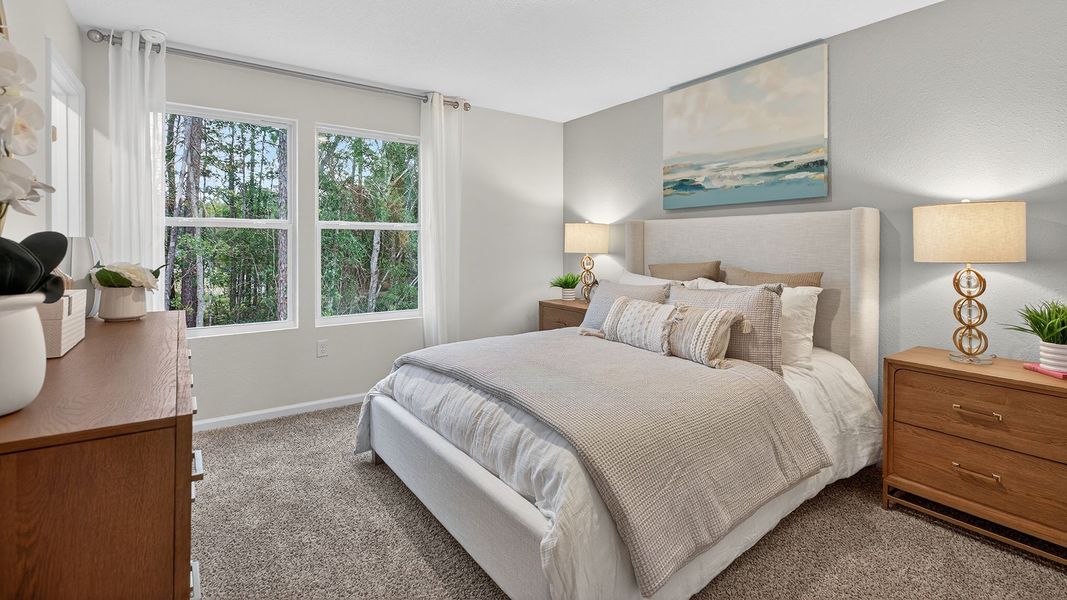 Representative furnished interior of a home built from the Greyson II by D.R. Horton in Irongate Villas, Jacksonville (Image 14).