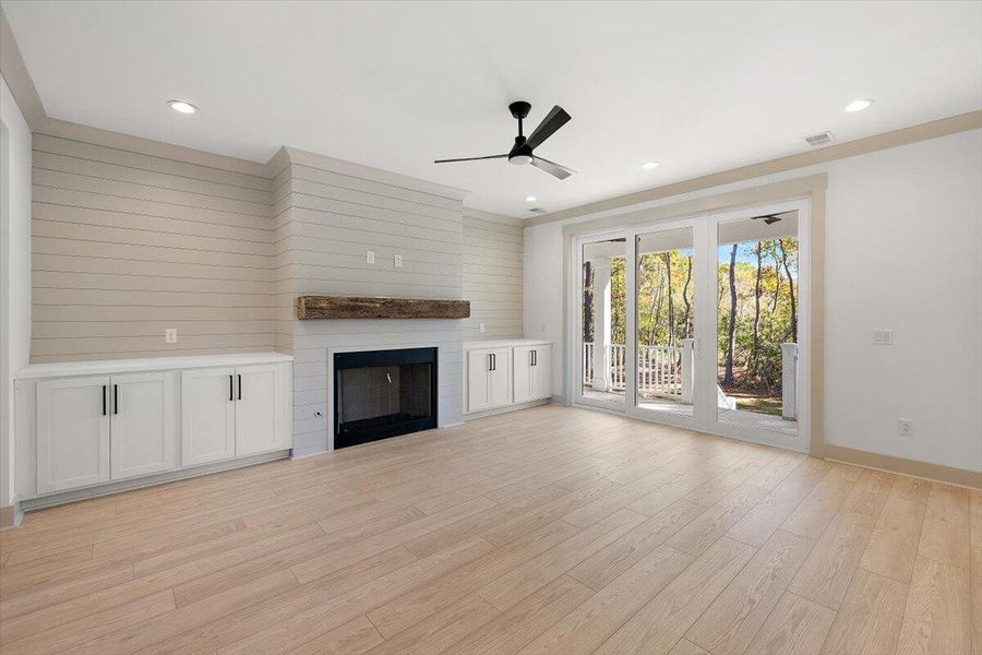 Spacious, unfurnished interior of a new home in , Hanahan (Image 28).