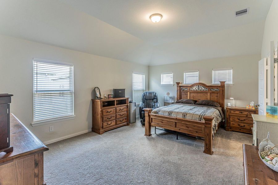 Furnished interior view inside a new home in , Waller (Image 25).