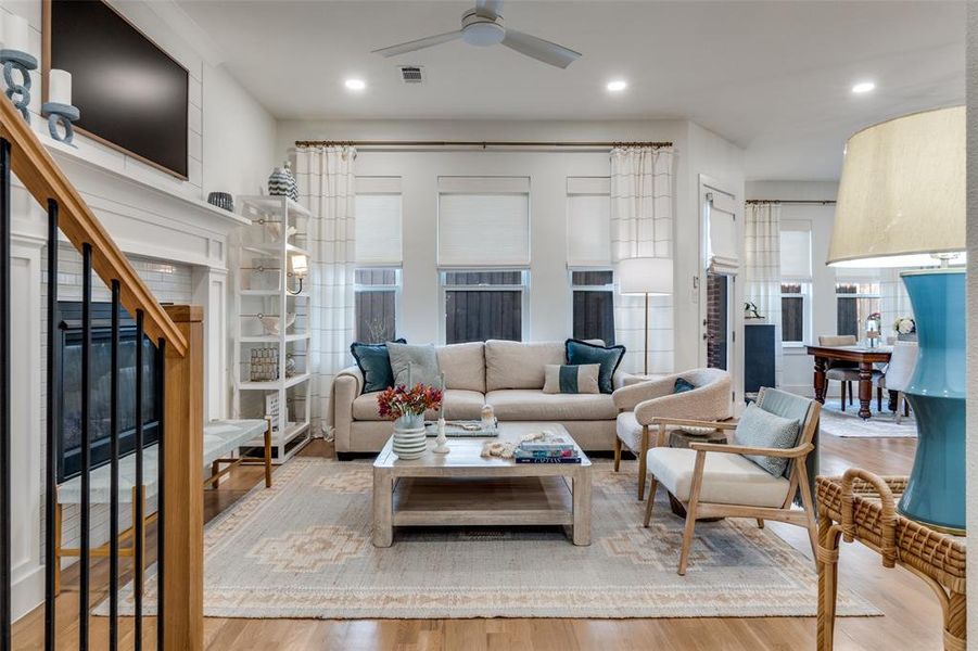 Furnished interior view inside a new home in , Dallas (Image 9).