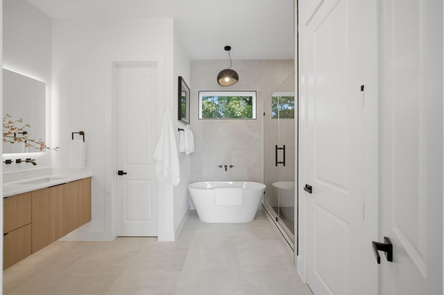 Furnished interior view inside a new home in , Houston (Image 16).