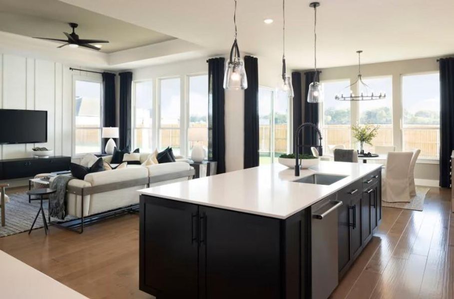 Photo of Pulte model home with same floor plan, not of actual home listed. Photo of Pulte model home with same floor plan, not of actual home listed.