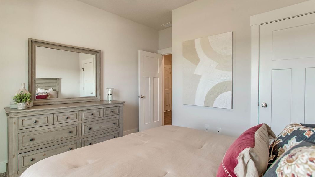 Furnished interior view inside a new home in Hodges Bayou Plantation, Panama City (Image 9).