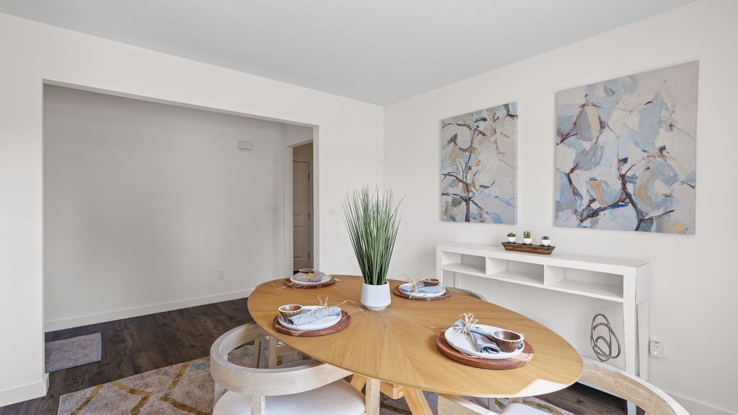 Representative furnished interior of a home built from the Hanover by D.R. Horton in Price's Crossing, LaFayette (Image 7). Representative furnished interior of a home built from the Hanover by D.R. Horton in Price's Crossing, LaFayette (Image 7).