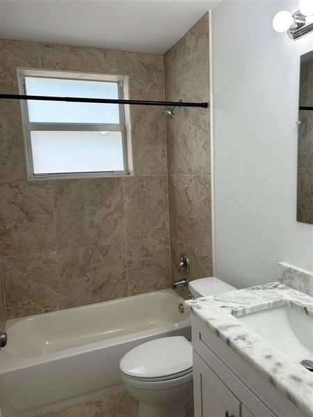 Furnished interior view inside a new home in , Fort Lauderdale (Image 6).