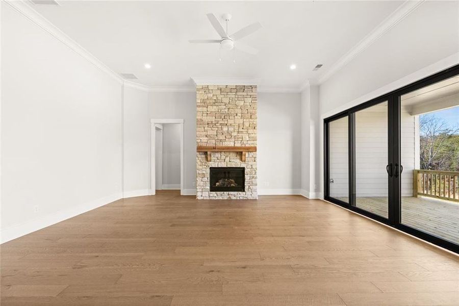 Spacious, unfurnished interior of a new home in Horizon at Laurel Canyon, Canton (Image 43).