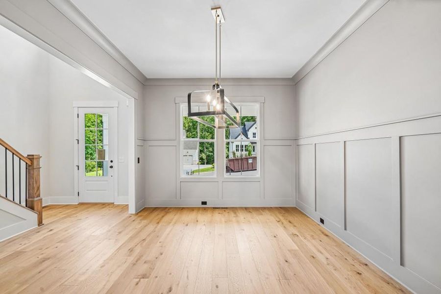 Spacious, unfurnished interior of a new home in Arden on Lanier, Cumming (Image 34).