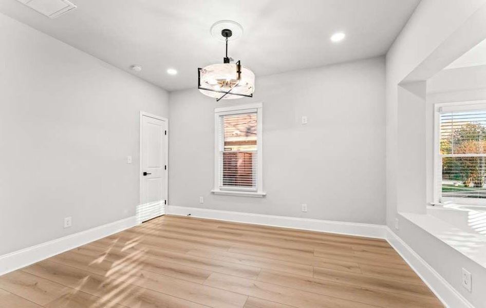 Spacious, unfurnished interior of a new home in , Atlanta (Image 22).