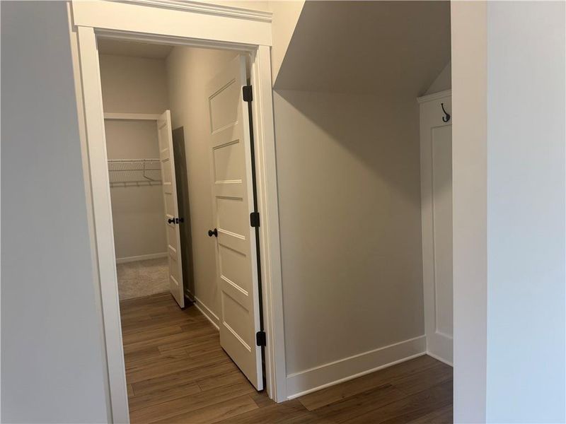 Spacious, unfurnished interior of a new home in Rosewood Lake Preserve, Hoschton (Image 33).