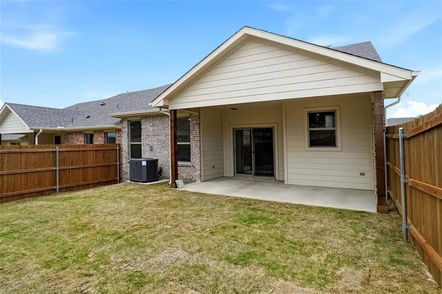 Exterior details and patio area of a home in , Weatherford (Image 3). Exterior details and patio area of a home in , Weatherford (Image 3).
