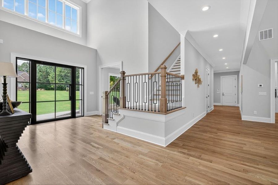 Image 96 of a home in .