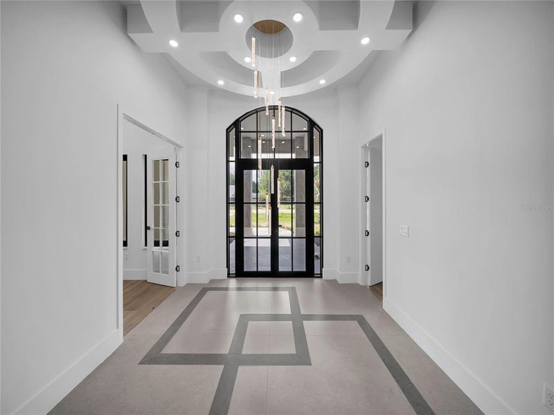 Spacious, unfurnished interior of a new home in , Clermont (Image 17).