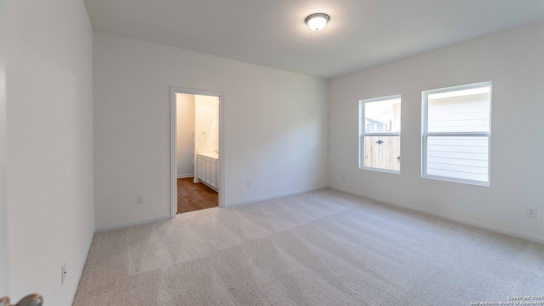Spacious, unfurnished interior of a new home in Katzer Ranch, Converse (Image 6).
