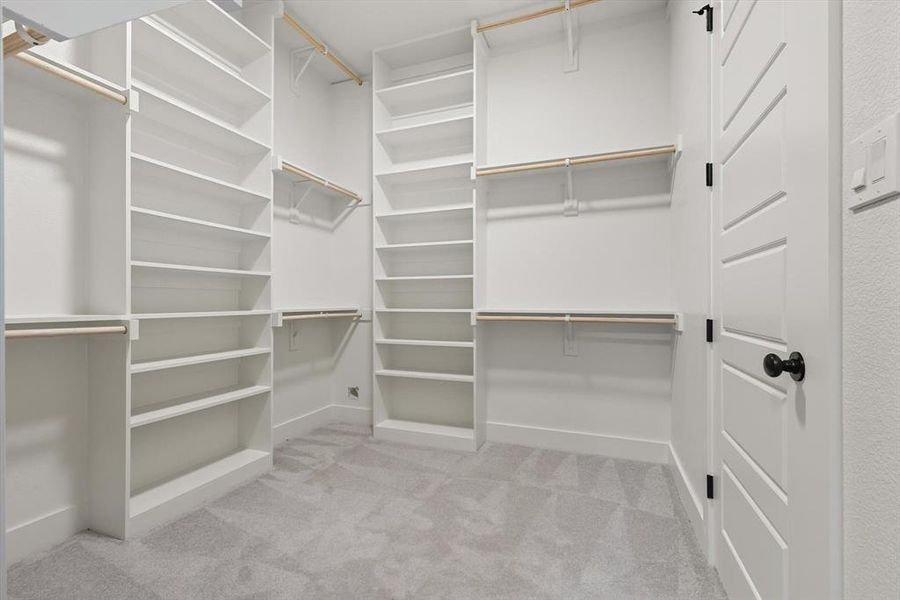 Spacious, unfurnished interior of a new home in , Venus (Image 28). Spacious, unfurnished interior of a new home in , Venus (Image 28).