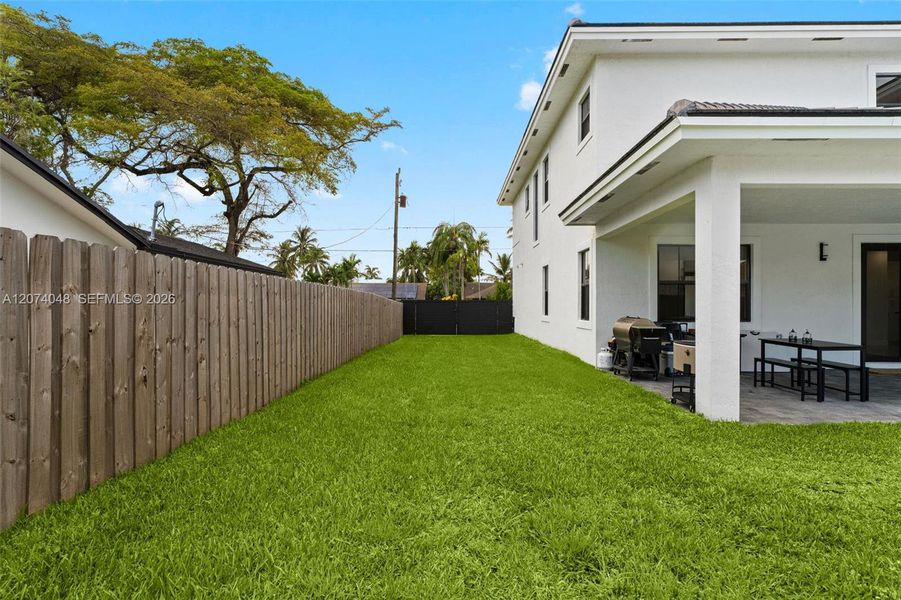 Exterior details and patio area of a home in , Palmetto Bay (Image 28). Exterior details and patio area of a home in , Palmetto Bay (Image 28).