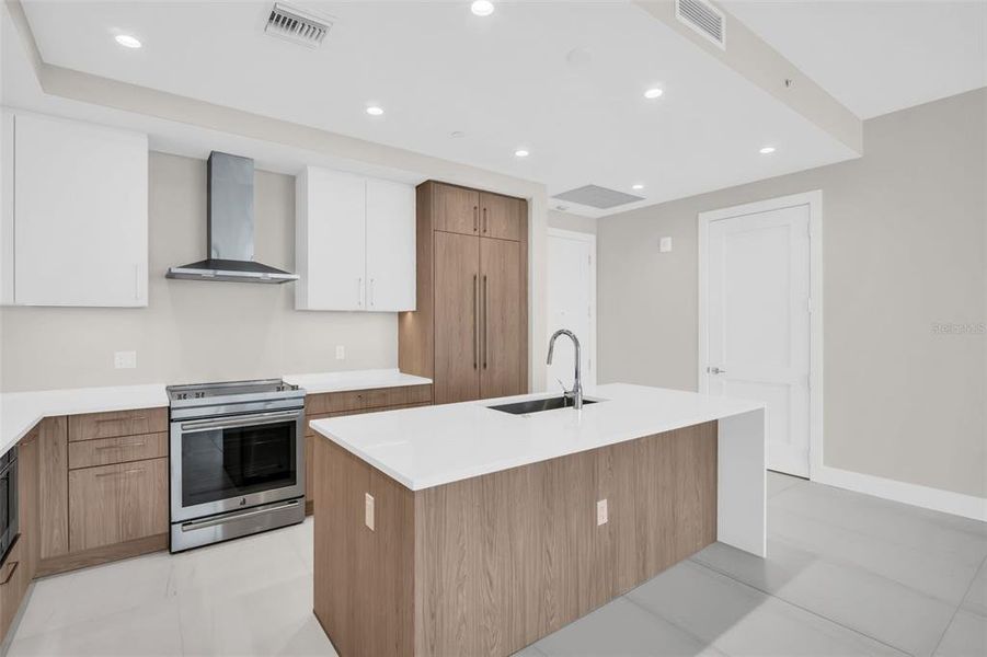 Furnished interior view inside a new home in , St. Petersburg (Image 10).