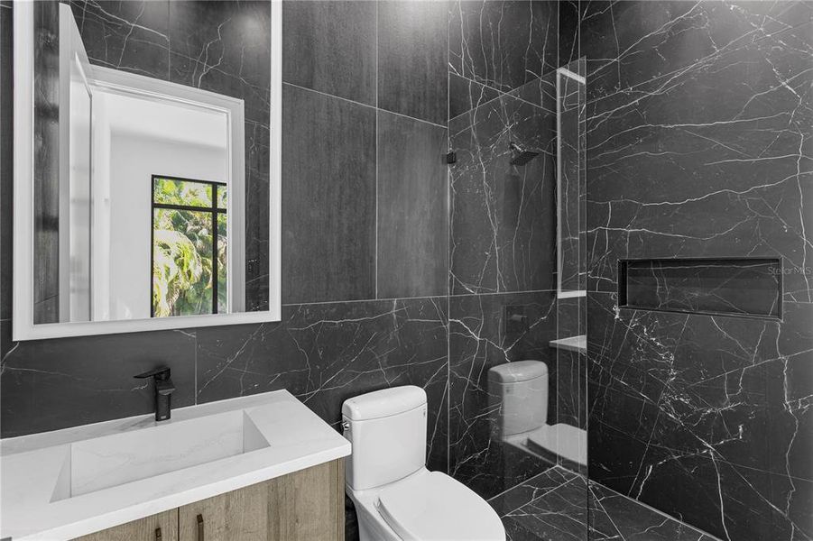 Furnished interior view inside a new home in Snell Isles, St. Petersburg (Image 58). Furnished interior view inside a new home in Snell Isles, St. Petersburg (Image 58).