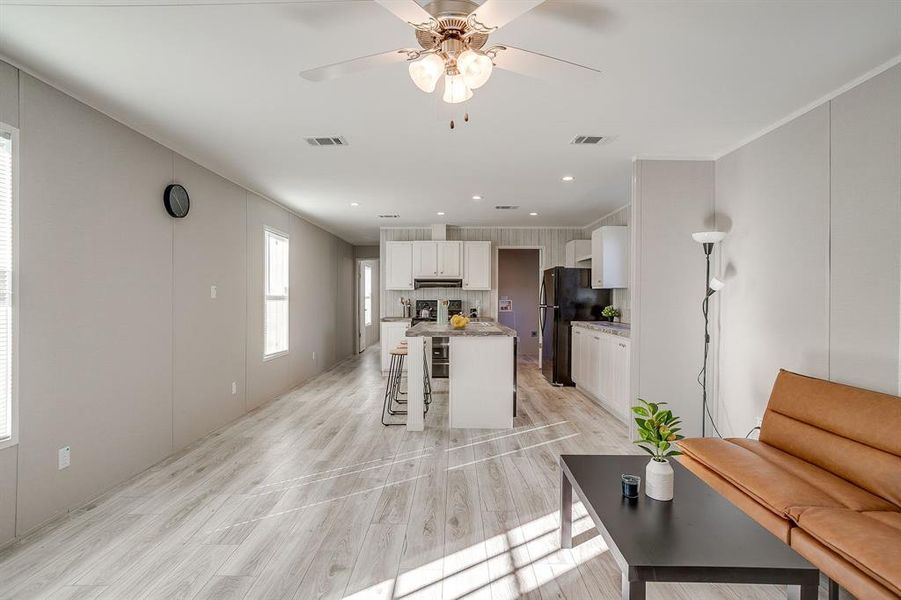 Furnished interior view inside a new home in , Granbury (Image 31). Furnished interior view inside a new home in , Granbury (Image 31).