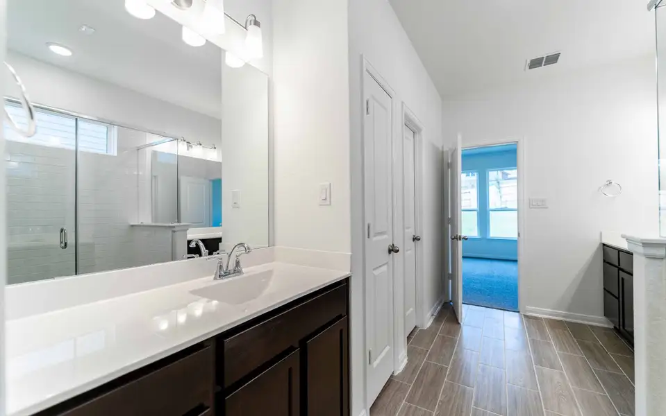 Furnished interior view inside a new home in Homestead, Schertz (Image 9). Furnished interior view inside a new home in Homestead, Schertz (Image 9).