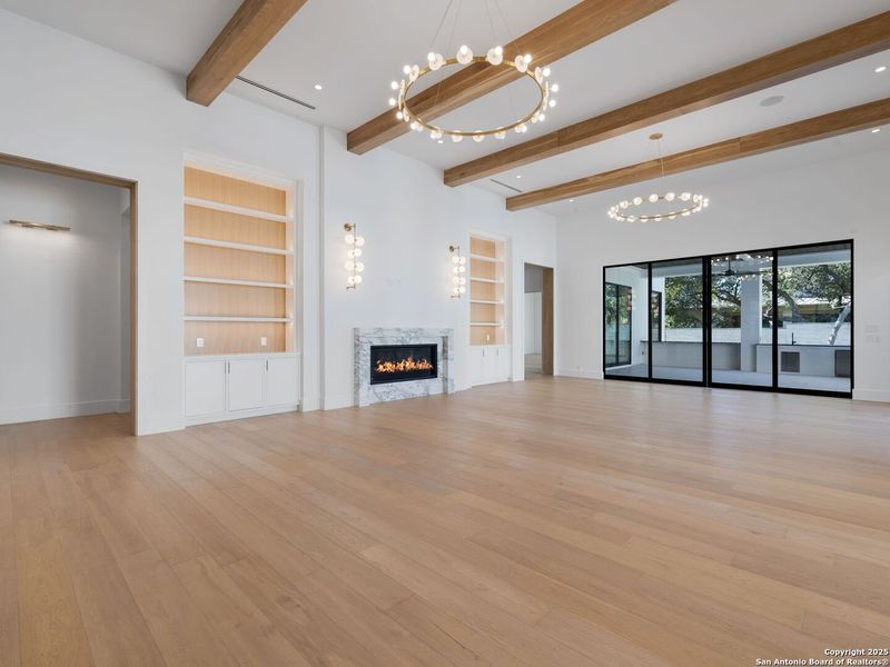 Spacious, unfurnished interior of a new home in , San Antonio (Image 51).