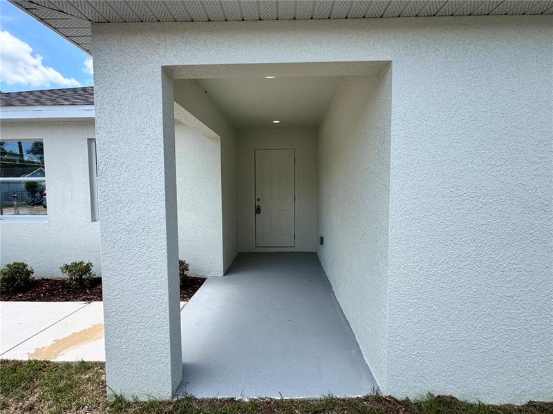 Exterior details and patio area of a home in , Zephyrhills (Image 3). Exterior details and patio area of a home in , Zephyrhills (Image 3).