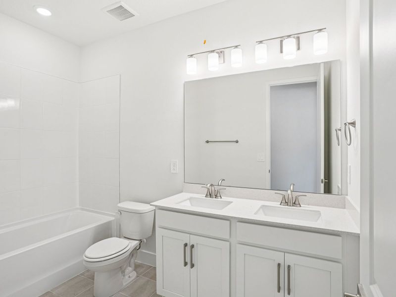 The Modena floorplan at 572 Brookhaven Trail.