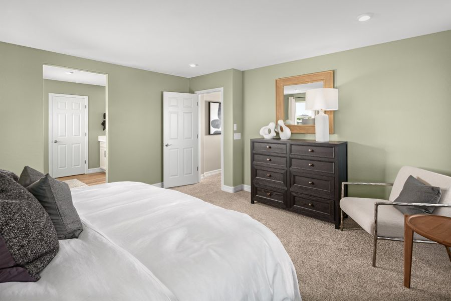 Representative furnished interior of a home built from the Plan by Beazer Homes in Highpointe at Northpointe, Peoria (Image 11).