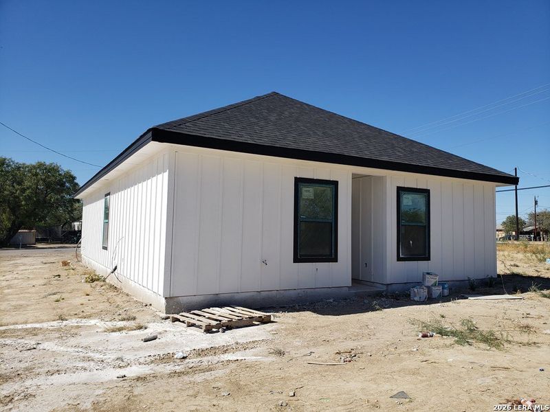 Exterior details and patio area of a home in , Eagle Pass (Image 2). Exterior details and patio area of a home in , Eagle Pass (Image 2).