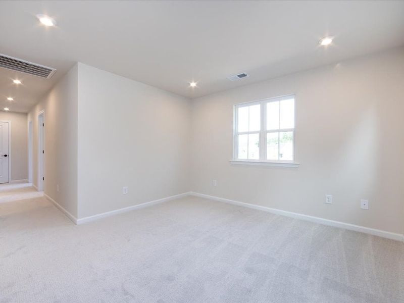 Spacious, unfurnished interior of a new home in Alton Creek, Mint Hill (Image 22).