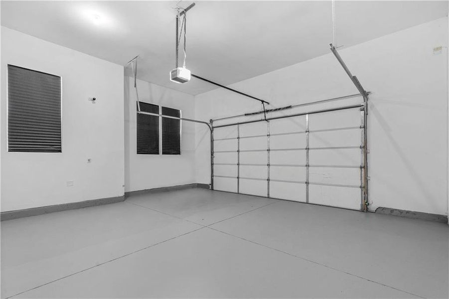 Spacious, unfurnished interior of a new home in , Atlanta (Image 45).