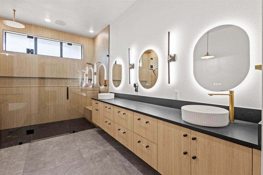 Furnished interior view inside a new home in , Frisco (Image 10).