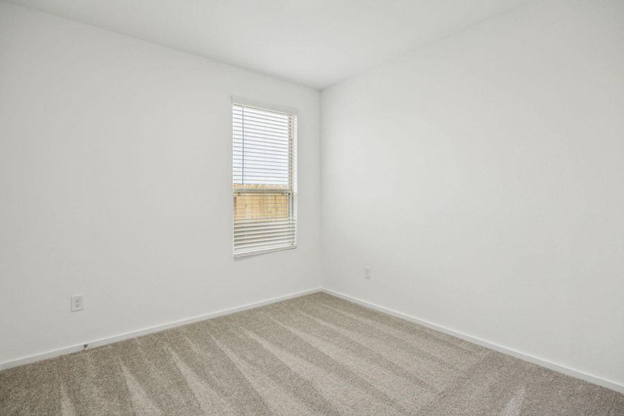 Spacious, unfurnished interior of a new home in Crosby Farms, Crosby (Image 16).