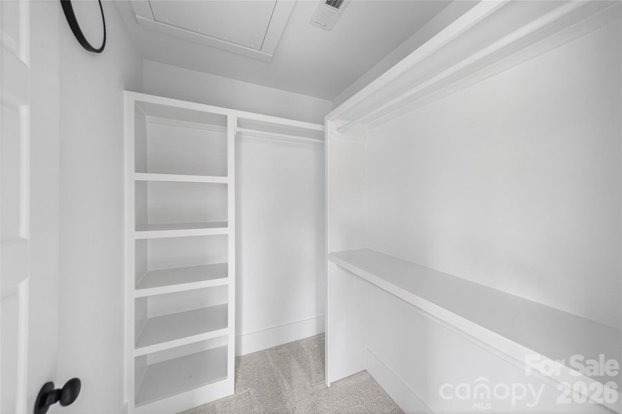 Spacious, unfurnished interior of a new home in , Badin (Image 19).