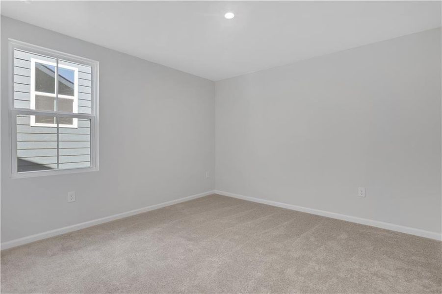 Spacious, unfurnished interior of a new home in Summertree, Stone Mountain (Image 39).