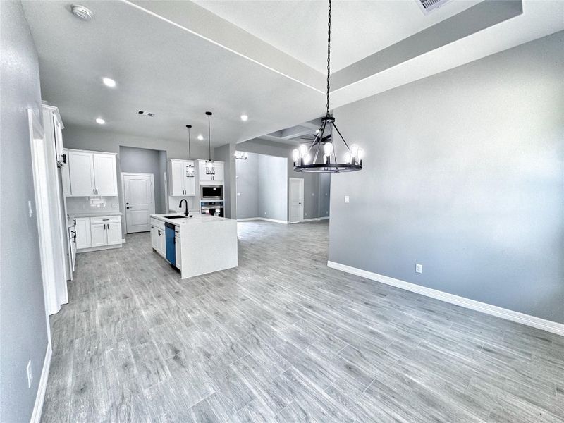 l images used are for illustrative purposes only and are intended to convey the concept and vision of the homes. They are for guidance only, may change as work progresses, and do not necessarily represent a true and accurate depiction of the finished product, and specifications may vary.