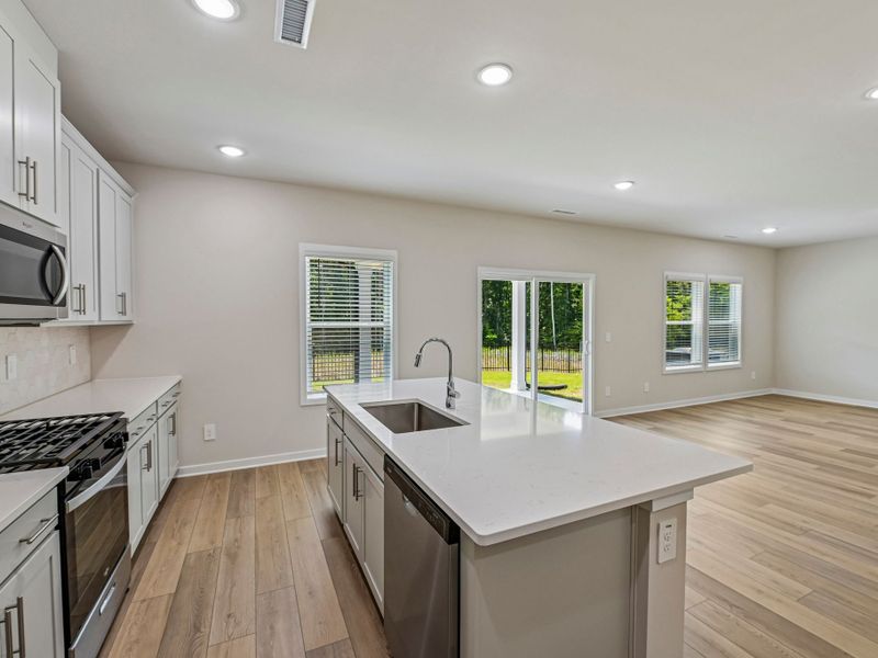 Furnished interior view inside a new home in Avalon Place - Signature Series, Durham (Image 5). Furnished interior view inside a new home in Avalon Place - Signature Series, Durham (Image 5).