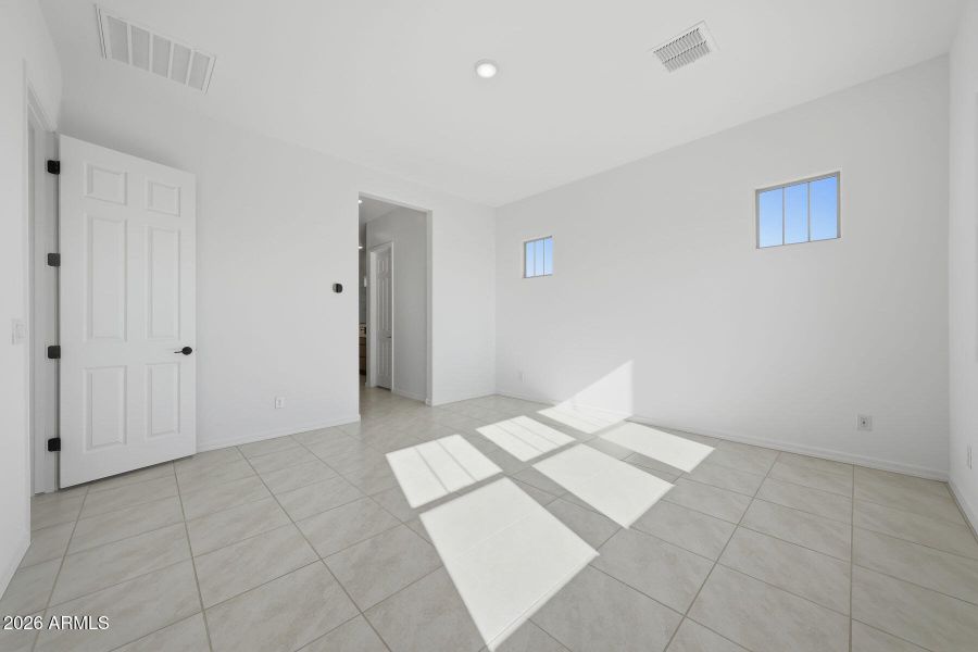 PHX_LasVentanas_Lot 2017_Garnet_18363_ow PHX_LasVentanas_Lot 2017_Garnet_18363_ow