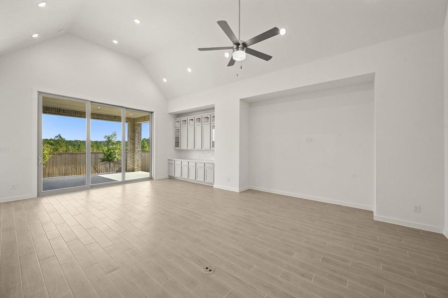 Spacious, unfurnished interior of a new home in Kresston: 55ft. lots, Magnolia (Image 20). Spacious, unfurnished interior of a new home in Kresston: 55ft. lots, Magnolia (Image 20).