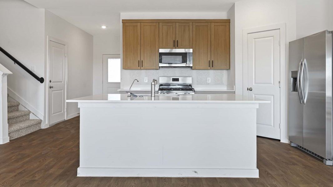 Furnished interior view inside a new home in Holly Ridge, Rosenberg (Image 4).