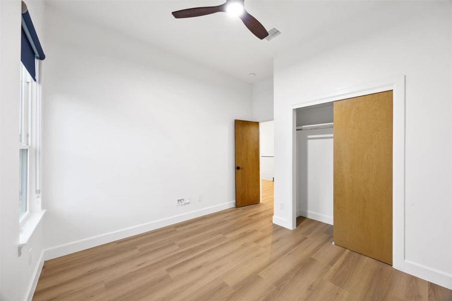 Spacious, unfurnished interior of a new home in , Houston (Image 36). Spacious, unfurnished interior of a new home in , Houston (Image 36).