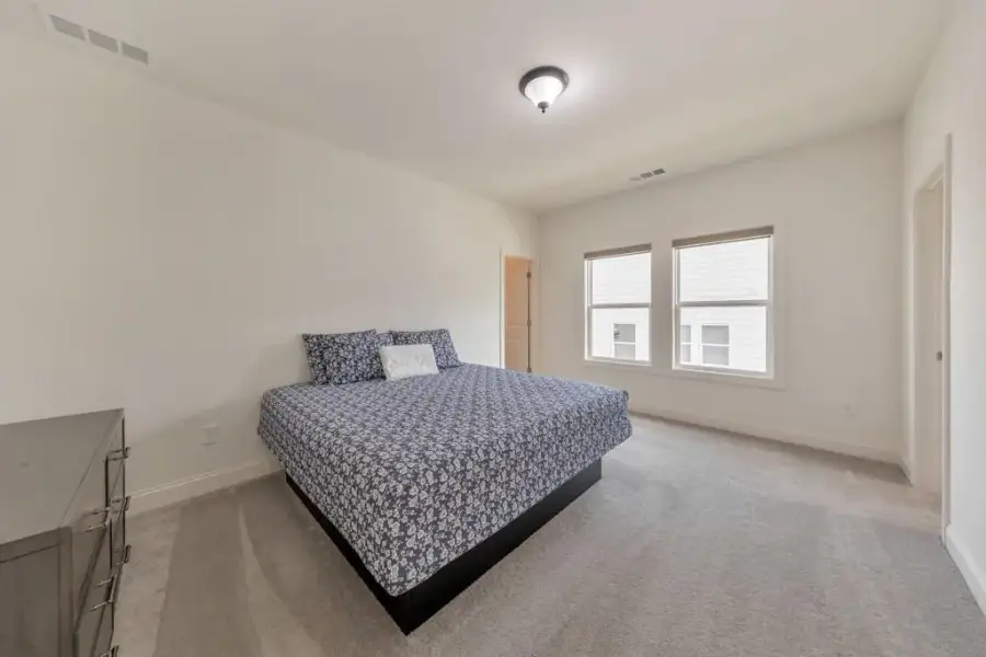 Furnished interior view inside a new home in , Woodstock (Image 37).