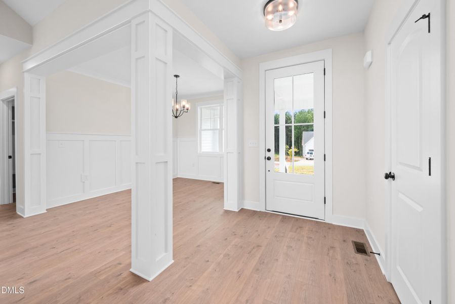 Main Living area (18)