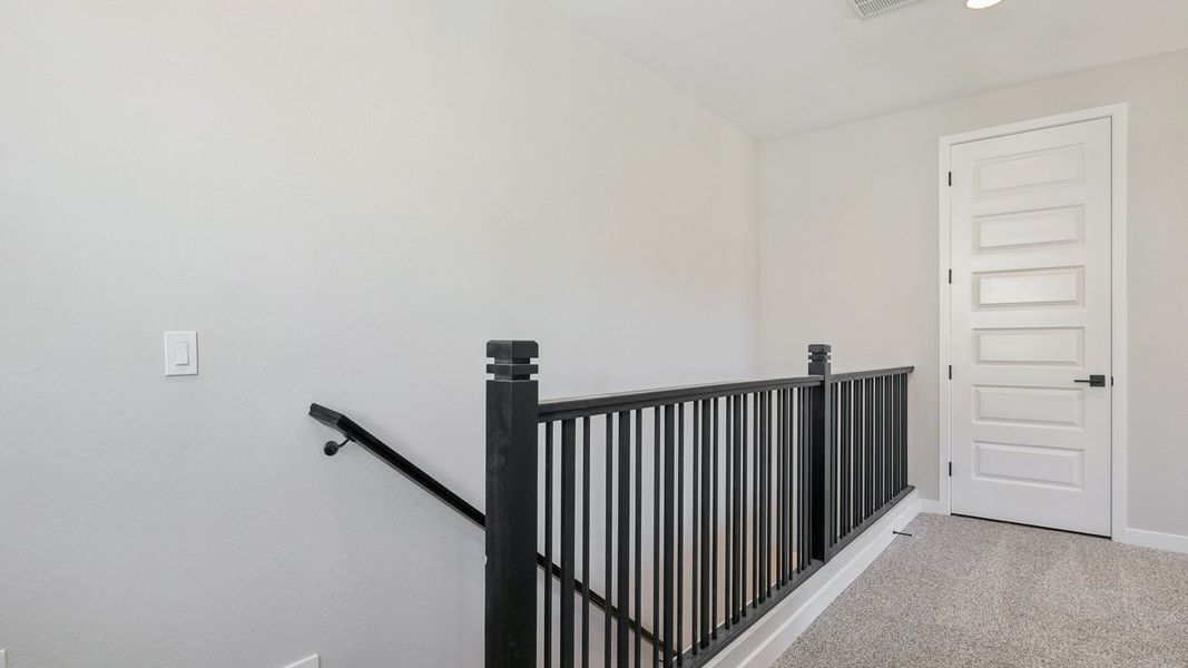 Spacious, unfurnished interior of a new home in Upper Canyon, Phoenix (Image 26).