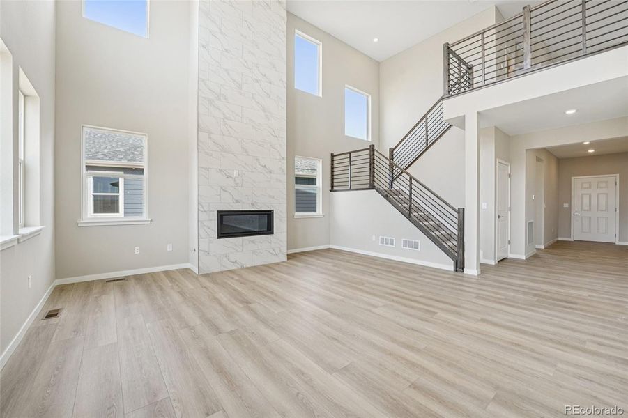 STUNNING 2-STORY GREAT ROOM!