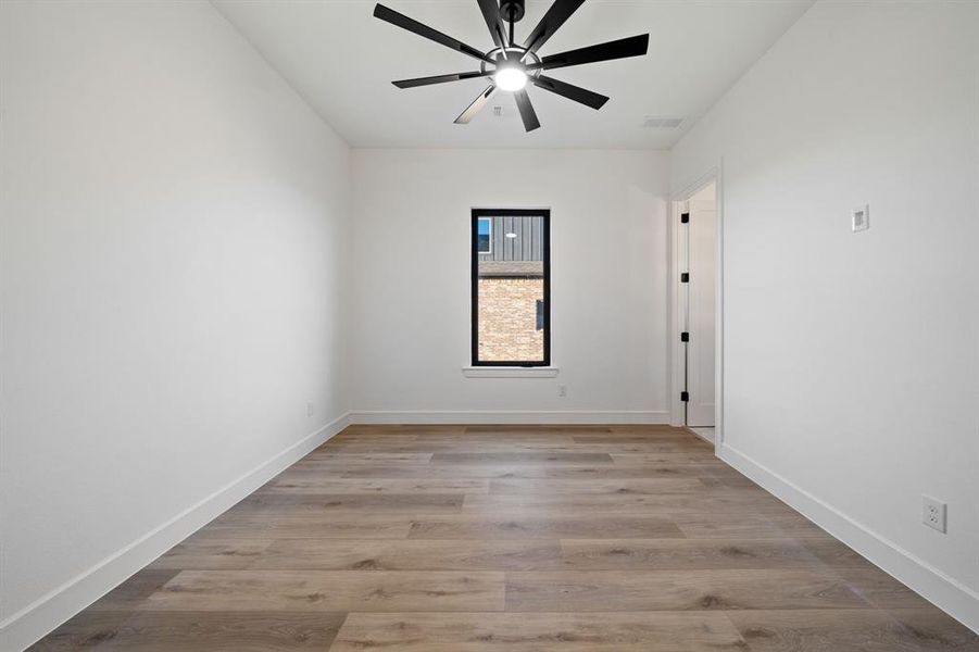 Spacious, unfurnished interior of a new home in , Gunter (Image 23). Spacious, unfurnished interior of a new home in , Gunter (Image 23).