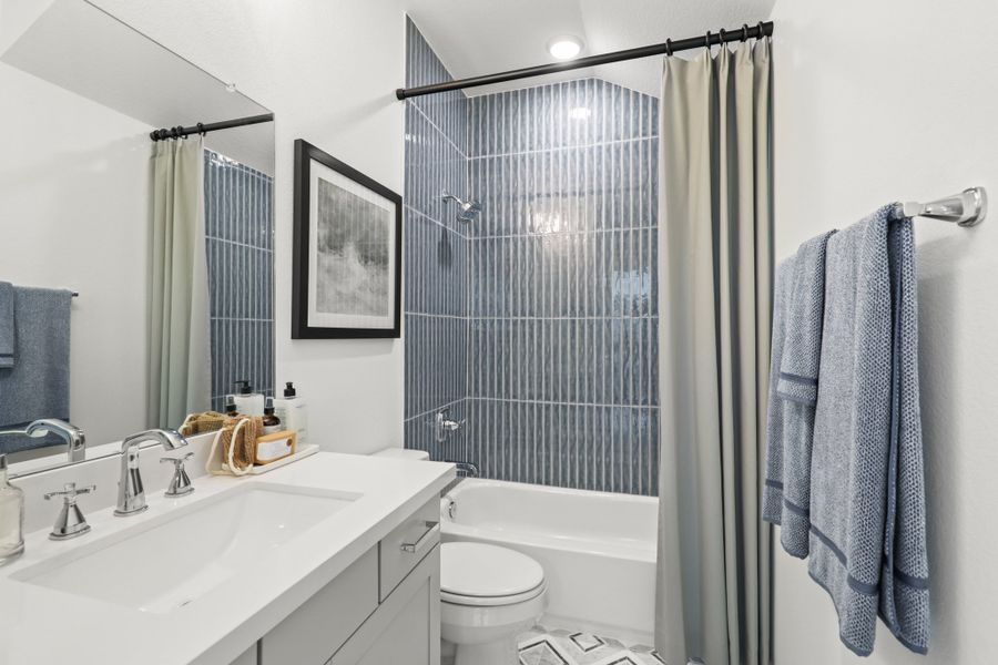 Furnished interior view inside a new home in Harvest Green 50', Richmond (Image 36).